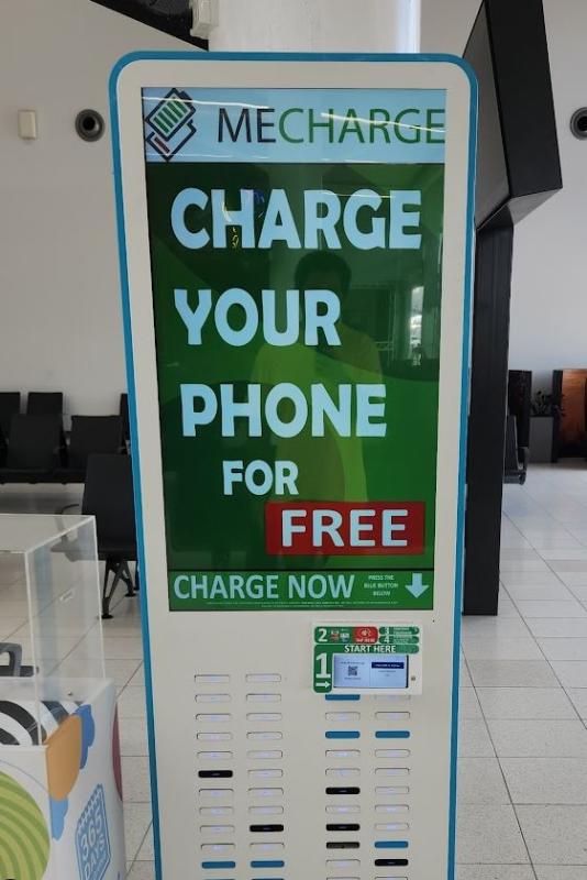 Perth Airport Domestic Terminal Screen - Perth, WA Image #1