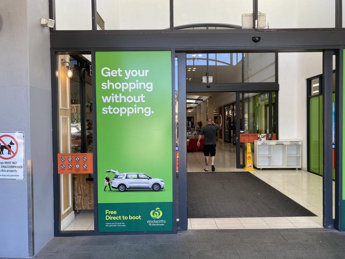 Signage Opportunity at Shopping Centre Entrance